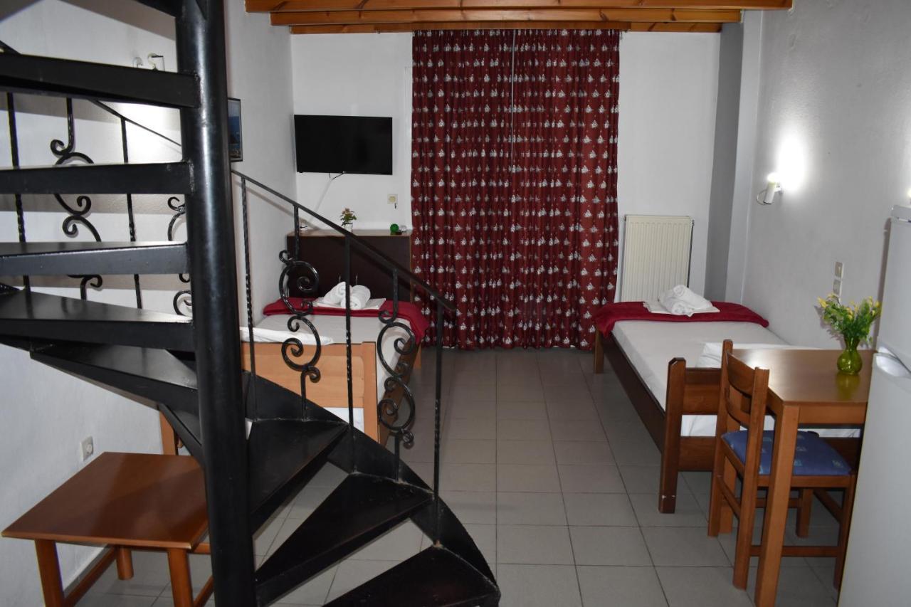 Galanis Studios And Apartments Platamonas Eksteriør bilde